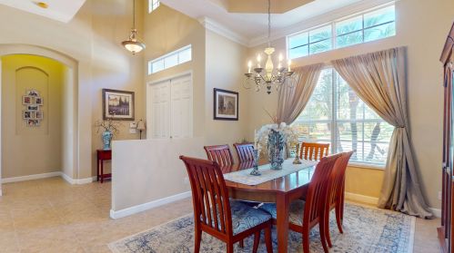 466 Dover Ct, Fort Pierce FL  34983-3414 exterior