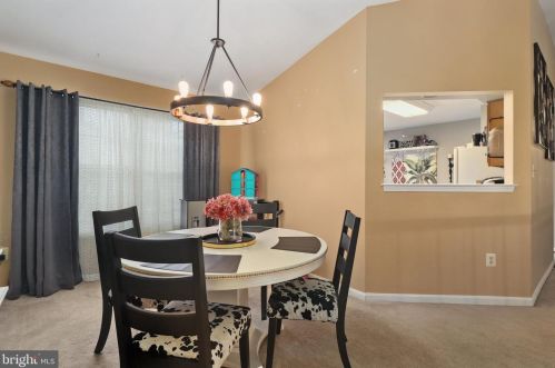 5344 Satterfield Dr, Woodbridge VA  22193-3408 exterior