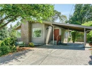 8203 112th St, Seattle, WA 98178-3235