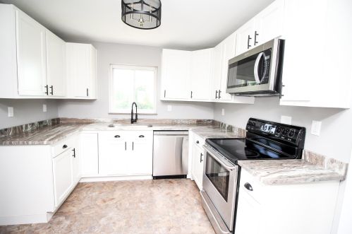 47 Grand Ave, Florence KY  41042-2442 exterior