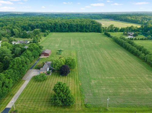 13060 Center Village Rd, Galena, OH 43021-8616