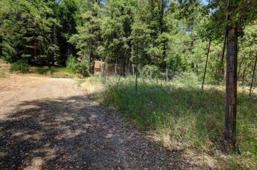 19121 Greenhorn Rd, Grass Valley CA  95945-8627 exterior