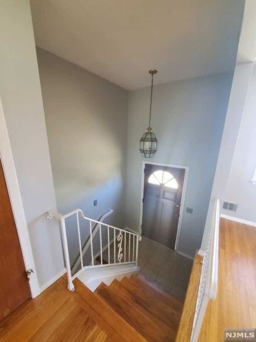 115 Cypress Rd, Dumont NJ  07628-1010 exterior