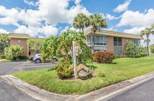 38 Vista Gardens Trl, Vero Beach, FL 32962-0757