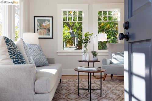 4215 Glen Ave, Oakland CA  94611-4349 exterior