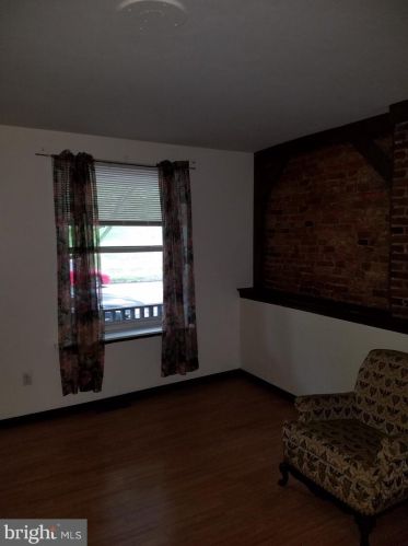 606 Franklin St, Wilmington, DE 19805-4302