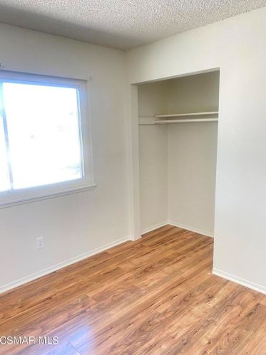 1290 Parkhurst St, Simi Valley CA 93065-4444 exterior