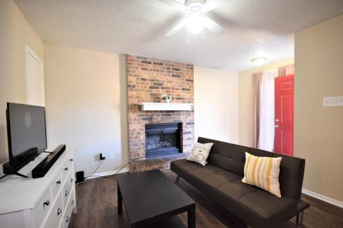 6401 Basswood Dr, Fort Worth TX  76135-1723 exterior