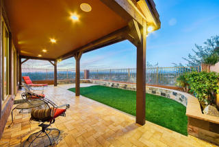 7456 Montgomery Rd, Peoria, AZ 85383-5306