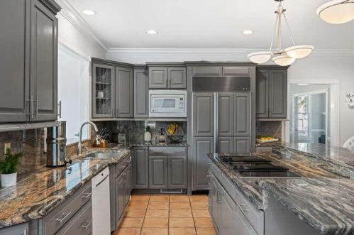 1580 Aztec Ln, Mount Pleasant SC 29464 exterior