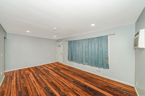 20 Market St, South Setauket NY  11720-2259 exterior