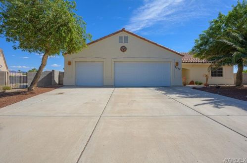 2332 Wild Rose Ct, Mohave Valley, AZ 86440-8955