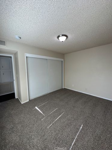 44840 Hanstead Ave, Lancaster CA  93535-2739 exterior