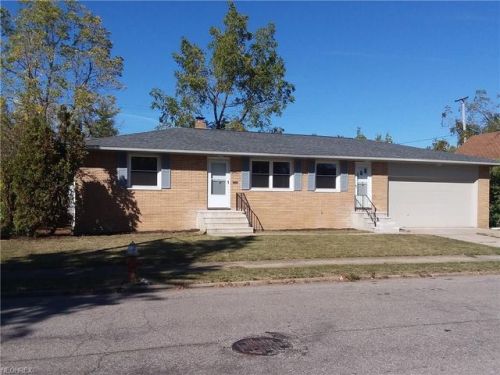 12104 Brookfield Ave, Cleveland, OH 44135-2214