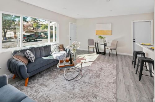 1285 Koe St, San Diego CA  92114-3430 exterior