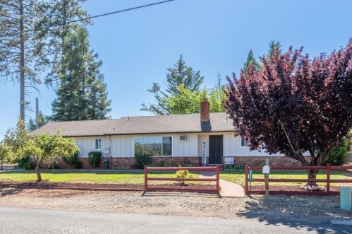 6085 Vista Knolls Dr, Paradise, CA 95969-4329