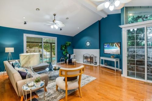 3338 Harvey Way, Lakewood CA  90712-3764 exterior