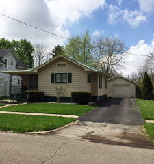 528 Henry St, Crestline, OH 44827-1366