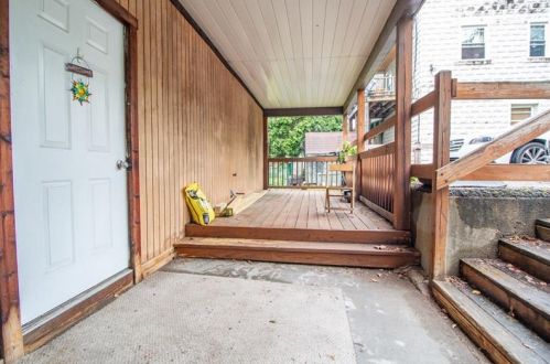 422 4th St, Oakmont PA  15139-1680 exterior