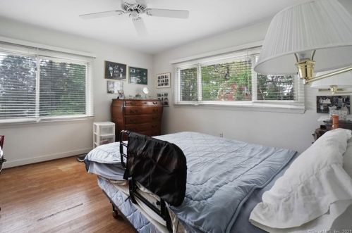 27 Green Hill Rd, North Haven CT  06473-2139 exterior