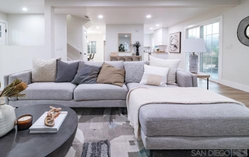 4371 Chelford St, San Diego CA  92117-4131 exterior