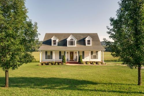 2570 Cornersville Rd, Lynnville, TN 38472-5110