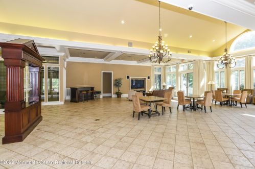 167 Ln Quinta Ct, Holmdel Village NJ  07733-2536 exterior