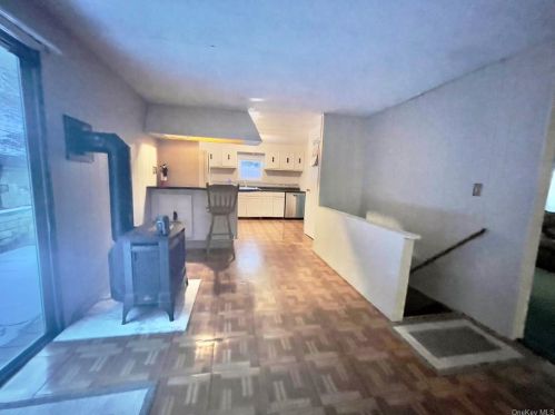 236 Woodcock Mtn Rd, Washingtonville NY  10992-1820 exterior