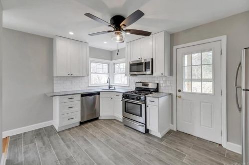 117 Mount Airy Rd, Newburgh NY  12553-6828 exterior