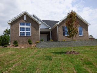 2740 Meadowmont Ln, Fayetteville NC  28306-7594 exterior