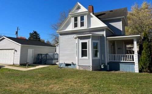 100 Maplewood Ave, Mount Vernon OH  43050-3138 exterior