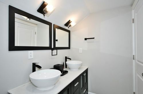 139 42nd St, Pittsburgh PA  15201-3136 exterior