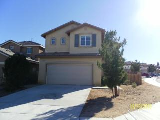 13165 Vista Del Sol Ct, Victorville CA  92394-9529 exterior