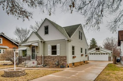4421 Minnehaha Ave, Minneapolis, MN 55406-3910