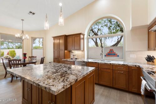 4668 Palo Brea Ln, Cave Creek AZ 85331-2431 exterior