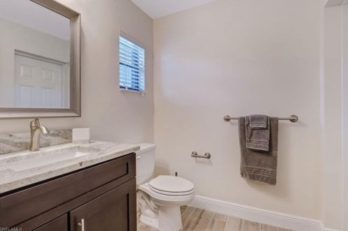 2227 2 Ter, Cape Coral FL  33990-1024 exterior