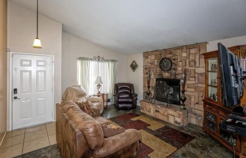 26283 Corona Dr, Helendale CA  92342-7754 exterior