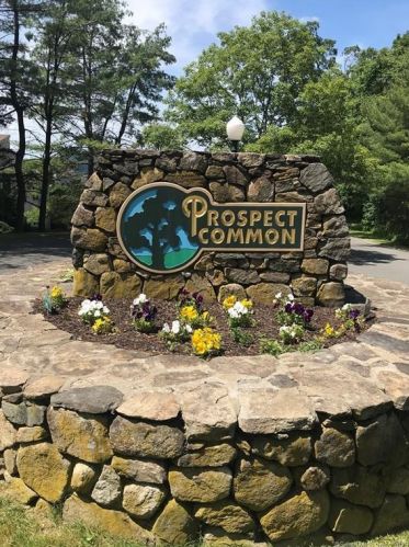 161 Beard Dr, Northville, CT 06776-3720