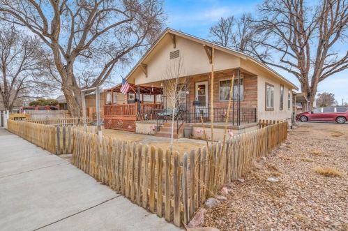 1020 Arroyo Ave, Pueblo, CO 81004-2918