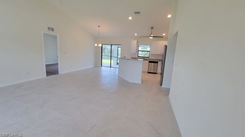 902 11th Pl, Cape Coral FL  33991-2456 exterior