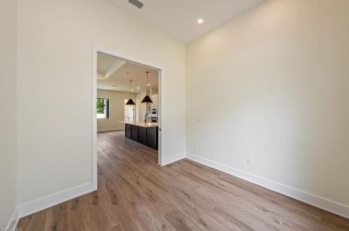 1208 Royal Palm Dr, Naples FL  34103-4823 exterior