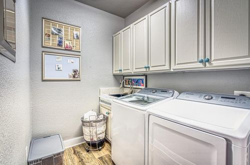 500 Dove Holw Trl, Georgetown TX 78633-5066 exterior