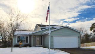 520 Brookhaven Dr, Hammond, WI 54015-9682
