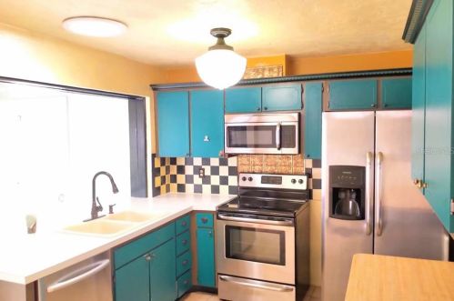 3719 Floramar Ter, New Port Richey FL  34652-3100 exterior