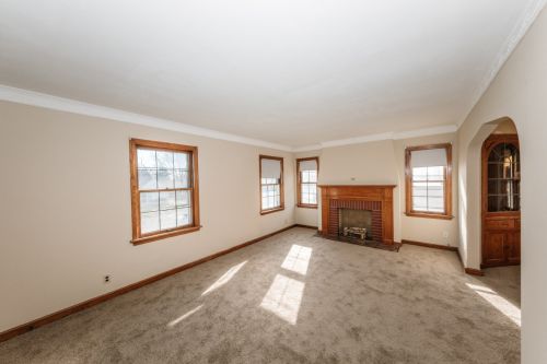 3835 52, Milwaukee WI 53220-3208 exterior