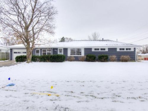 817 94th St, Minneapolis, MN 55420-4516