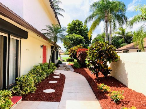 400 28th Ave, Delray Beach FL  33445-4408 exterior