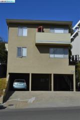 1704 Pleasant Valley Ave, Oakland CA  94611-4211 exterior