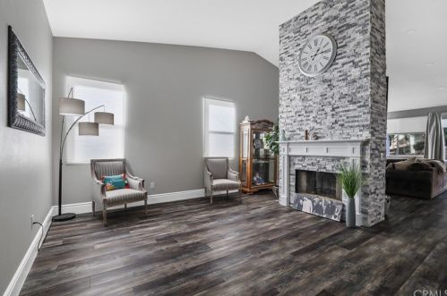31604 Boulder Vista Dr, Lake Elsinore, CA 92532-0109