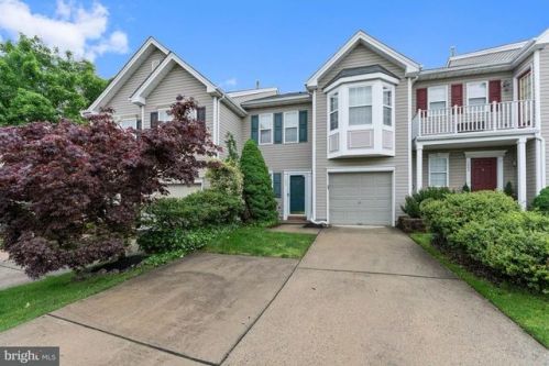 605 Doral Dr, Blenheim, NJ 08012-5421